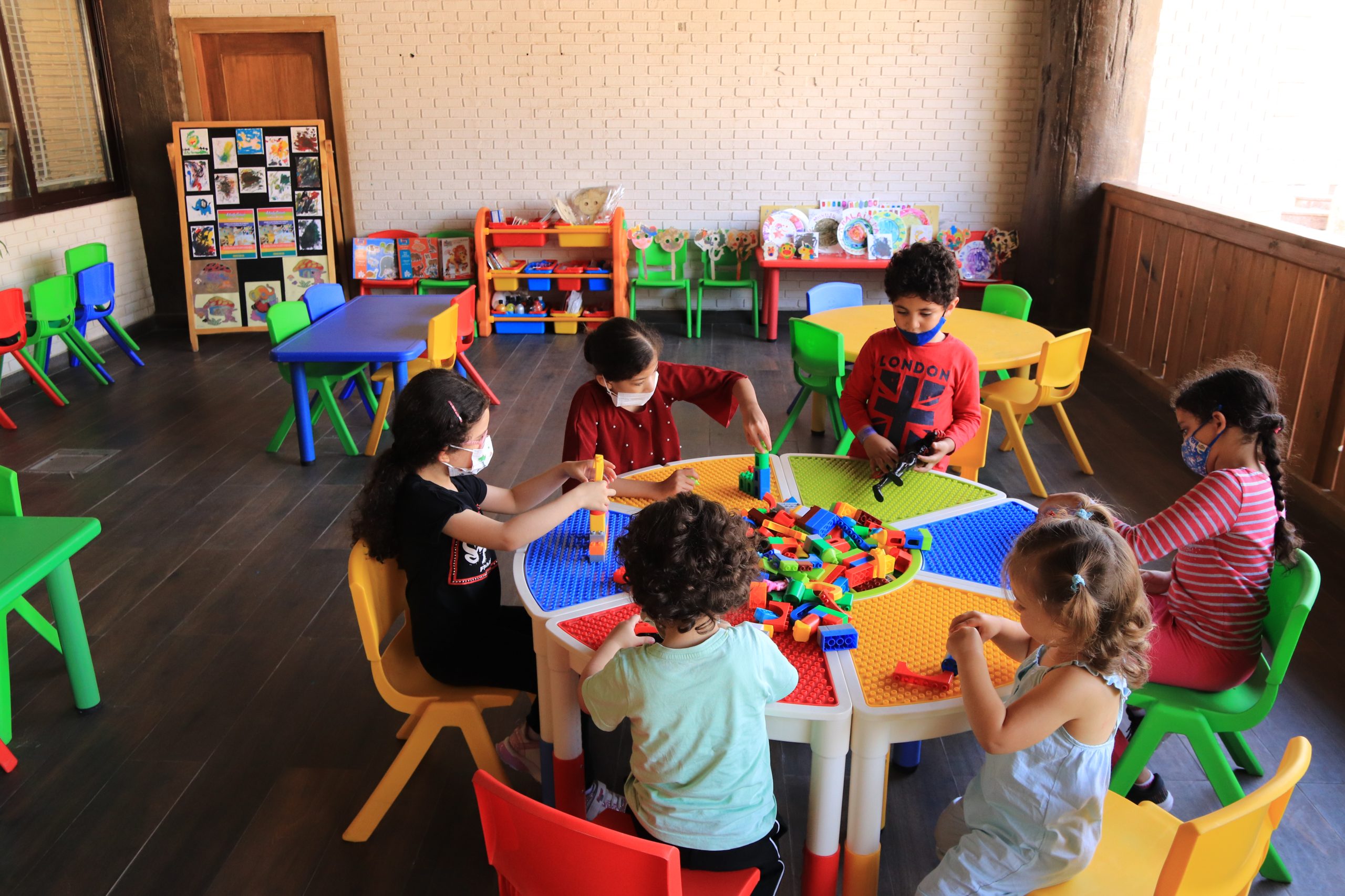 Art Corner – Creative Fun for All Ages!